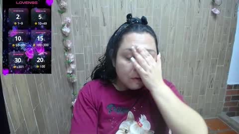 Snapshot of katy2425 chatting on 02-19-25, 03:50 Katy online show from 02-19-25, 03:50