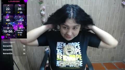 Snapshot of katy2425 chatting on 02-21-25, 02:39 Katy online show from 02-21-25, 02:39