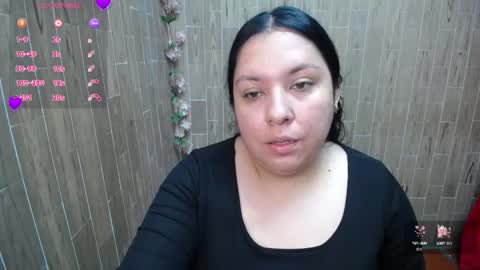 Snapshot of katy2425 chatting on 10-17-25, 01:09 Katy online show from 10-17-25, 01:09