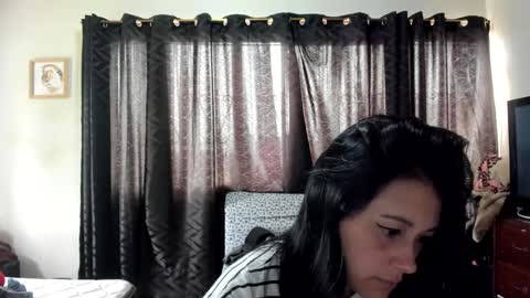 Snapshot of katy_bello chatting on 09-16-25, 07:48 katy online show from 09-16-25, 07:48