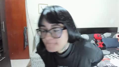 Snapshot of katy_bello chatting on 11-25-25, 11:49 katy online show from 11-25-25, 11:49