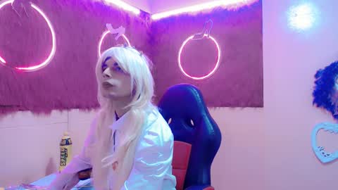 Snapshot of katy_cat__ chatting on 02-15-26, 03:25 katy_cat__ online show from 02-15-26, 03:25