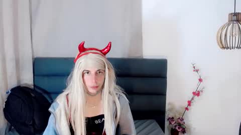 Snapshot of katy_cat__ chatting on 02-24-26, 03:15 katy_cat__ online show from 02-24-26, 03:15