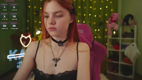 Katy      -    online show from 10-25-25, 03:14