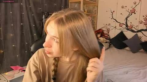 Kate online show from 12-19-25, 06:42