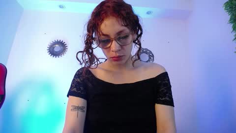 Katy Van online show from 11-10-25, 08:41