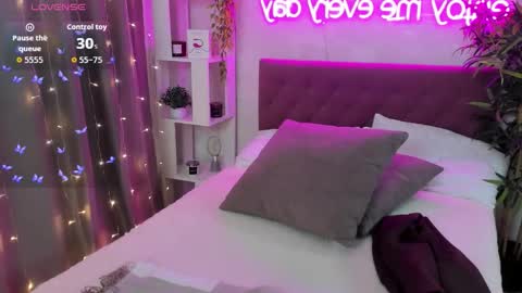 Kate online show from 01-18-26, 03:32