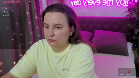 Kate online show from 06-21-26, 05:54