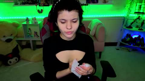 Snapshot of katyazaitseva chatting on 04-25-26, 12:30 Katya online show from 04-25-26, 12:30