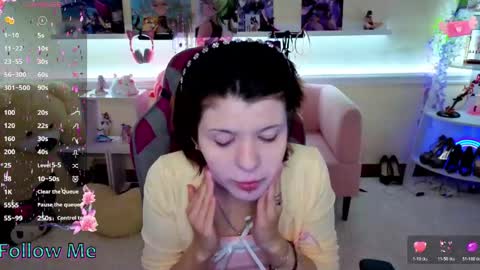 Snapshot of katyazaitseva chatting on 05-02-26, 12:32 Katya online show from 05-02-26, 12:32