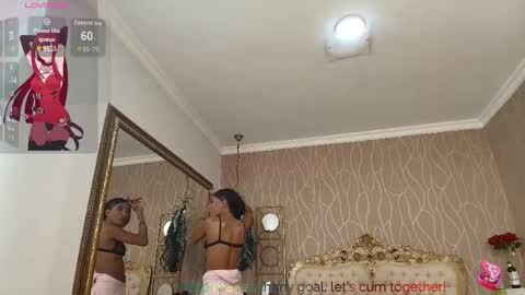 Snapshot of katybrowns chatting on 11-28-25, 07:16 KATY online show from 11-28-25, 07:16