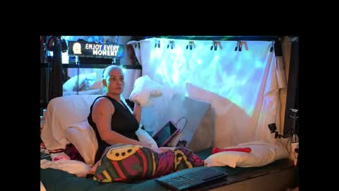 katycouple69 online show from 03-01-26, 05:53