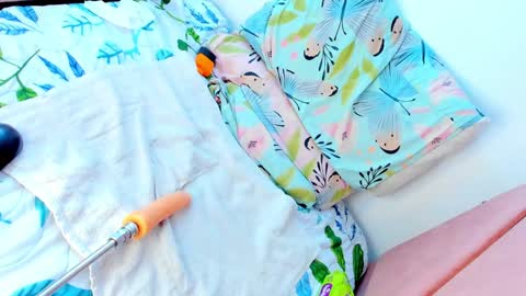 Snapshot of katylu_ chatting on 01-30-25, 04:06 lilii-pety online show from 01-30-25, 04:06