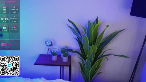 Snapshot of katymolly chatting on 02-07-25, 11:24 Mia Lovense is active Private is Open online show from 02-07-25, 11:24