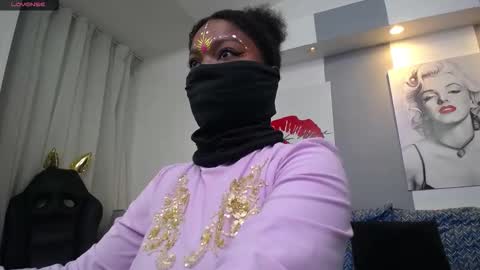 Snapshot of kavya_suri_ chatting on 02-02-26, 07:12 Kavya online show from 02-02-26, 07:12