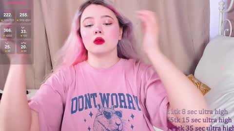 Snapshot of kawaii_yuki chatting on 01-27-25, 09:02 Yuki  online show from 01-27-25, 09:02