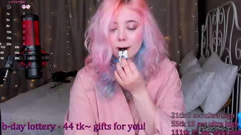 Snapshot of kawaii_yuki chatting on 02-28-25, 11:58 Yuki  online show from 02-28-25, 11:58