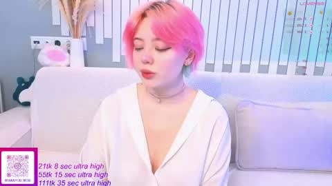 Snapshot of kawaii_yuki chatting on 10-05-25, 05:17 Yuki  online show from 10-05-25, 05:17