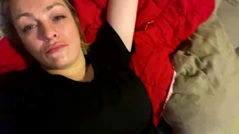 Snapshot of kay_la chatting on 04-08-26, 07:30 kay_la online show from 04-08-26, 07:30