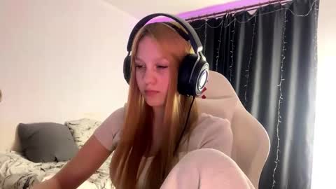 Amia online show from 03-14-26, 04:56