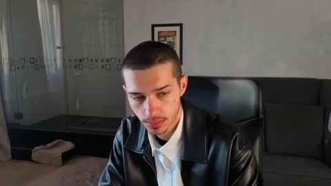 Snapshot of kaydendrew chatting on 04-24-26, 04:26 KaydenDrew online show from 04-24-26, 04:26