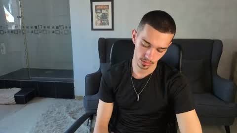 Snapshot of kaydendrew chatting on 06-20-26, 04:59 KaydenDrew online show from 06-20-26, 04:59