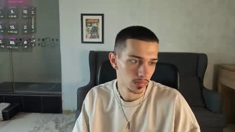 Snapshot of kaydendrew chatting on 06-24-26, 04:22 KaydenDrew online show from 06-24-26, 04:22