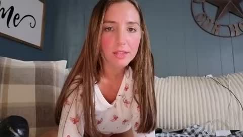 Snapshot of kaygraciee chatting on 06-25-26, 12:53 jordyynashley online show from 06-25-26, 12:53
