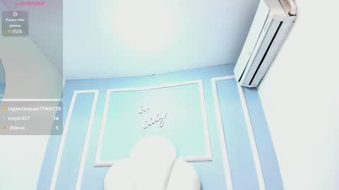 Snapshot of kaylachannell chatting on 02-21-25, 10:28 kaylachannell online show from 02-21-25, 10:28