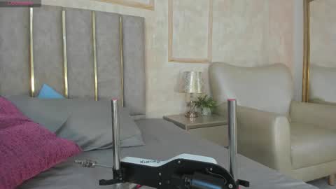 Snapshot of kaylachannell chatting on 02-18-26, 03:35 kaylachannell online show from 02-18-26, 03:35