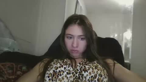 Snapshot of kaylaelizabeth97 chatting on 05-18-26, 06:52 kaylaelizabeth97 online show from 05-18-26, 06:52