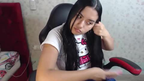 Kayla online show from 11-11-25, 01:27