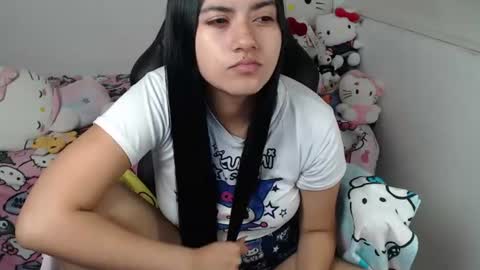 Snapshot of kaylak18x chatting on 06-26-26, 02:49 Kayla online show from 06-26-26, 02:49