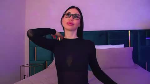 Snapshot of kaylamous chatting on 07-26-26, 06:26 Kayla online show from 07-26-26, 06:26