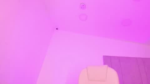 Kayla online show from 12-21-24, 06:12