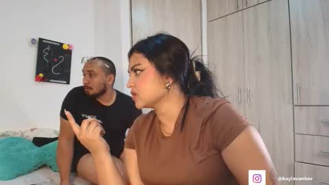 Snapshot of kaylavanber_ chatting on 11-10-25, 06:01 KAYLA Damian online show from 11-10-25, 06:01