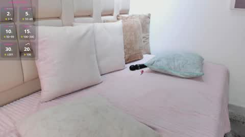kaylee_scott_ online show from 05-19-26, 08:15