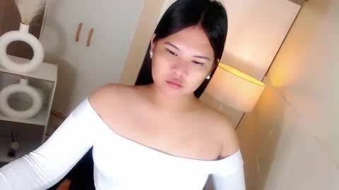 Y O U R        F U T U R E       K A Y L E E  online show from 02-24-26, 07:12