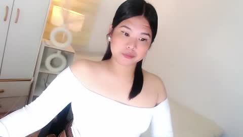 Y O U R        F U T U R E       K A Y L E E  online show from 04-07-26, 07:03