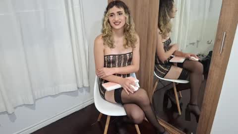 Kaylee Sims online show from 04-01-26, 12:33