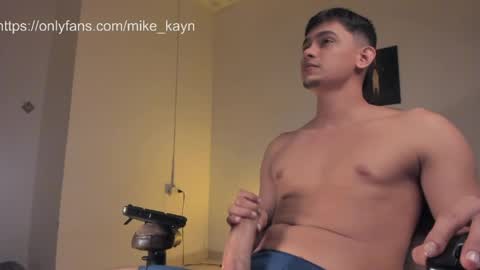 Snapshot of kayn_morningstar chatting on 04-23-26, 06:03 Mike online show from 04-23-26, 06:03
