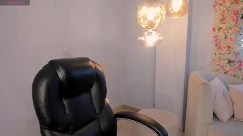 Kay online show from 02-26-26, 03:38