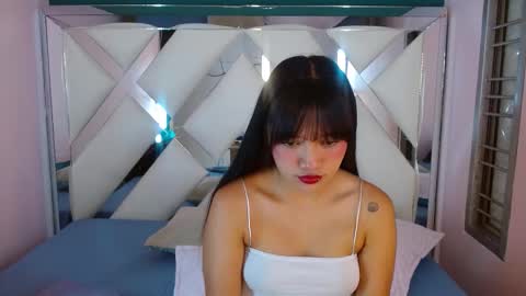 K A I T L I N  online show from 03-03-26, 12:22