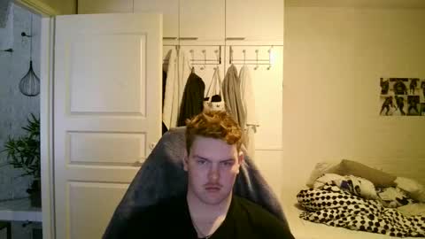 Aatu online show from 03-25-26, 07:14