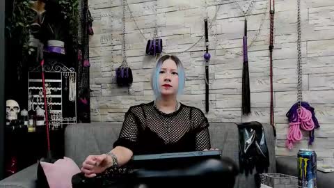 Miss Kazia online show from 01-18-26, 01:20