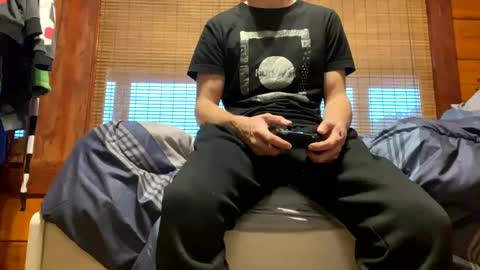 Snapshot of kcdowdy90 chatting on 01-06-25, 05:49 rowdy6969 online show from 01-06-25, 05:49