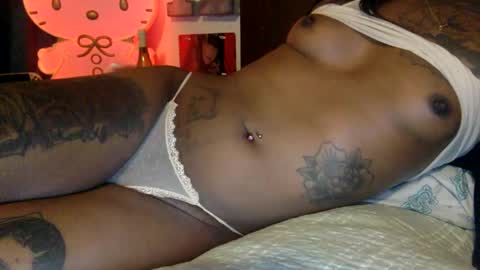 Snapshot of kcupcake chatting on 06-03-26, 02:14 KCupCakes online show from 06-03-26, 02:14