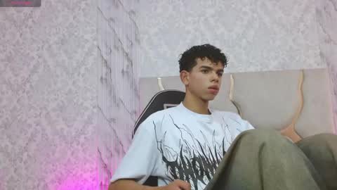  keahi  online show from 03-11-26, 01:39