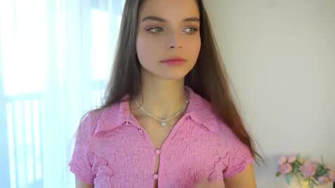 Snapshot of keenakosbab chatting on 02-05-26, 10:53 Lulu online show from 02-05-26, 10:53