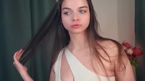 Snapshot of keenakosbab chatting on 02-24-26, 11:25 Lulu online show from 02-24-26, 11:25